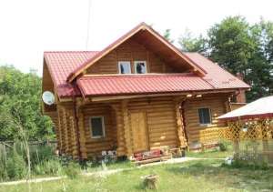 Construim case din lemn rotund
