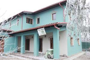 Duplex deosebit Otopeni,  Central