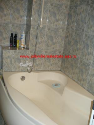 Polona - vanzare apartament 3 camere