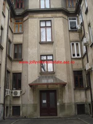 Polona - vanzare apartament 3 camere