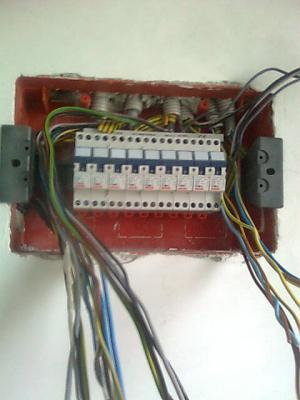 Montaj lampi cu senzor,    tablouri electrice