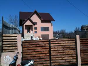 Particular - Vand casa in Valenii de Munte 240mp construiti si 550mp teren