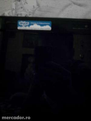 Vand Laptop TOSHIBA
