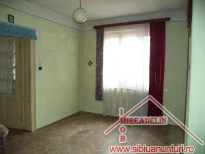 VAND APARTAMENT 2 CAMERE,   LA CASA,   58 mp,   CENTRAL