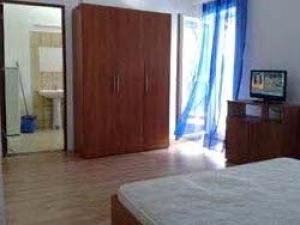 Inchiriez convenabil camere la curte in vila 100E/camera BUCURESTI