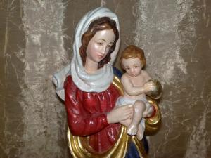 Statueta ceramica (Maica Domnului cu Pruncul)