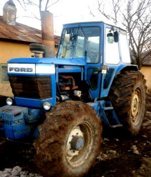 vand tractor ford tw10