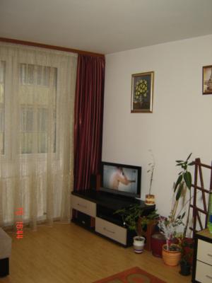 VANZARE GARSONIERA DRUMUL TABEREI - MOGHIOROS