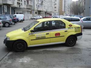 DACIA LOGAN MODEL 2008,  1.4 BENZINA + GPL
	MODEL KISS FM *** ECHIPAT TAXI,  FARA STATIE