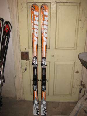 SKI, SNOWBOARD, CLAPARI, BOOTS, CASTI, BETE NOI SI SECOND HAND 2008/2009