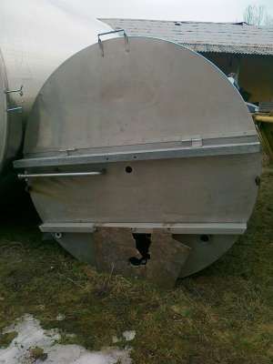 vand tanc inox alimentar,  produs Elvetia,  cilindro-conic,  stare foarte buna,  5.000 litri
