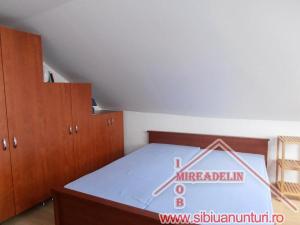 INCHIRIEZ APARTAMENT 3 CAMERE,  90 mp, ELEGANT,  CENTRAL