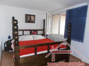 INCHIRIEZ APARTAMENT 3 CAMERE,  90 mp, ELEGANT,  CENTRAL