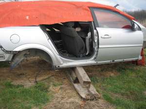 ELEMENTE CAROSERIE;OPEL VECTRA C,     MERCEDES E CLASSW210,     MATIZ,     FOCUS,     FIESTA,     KA