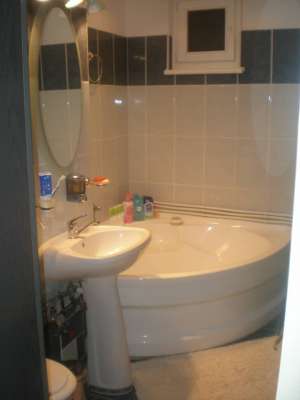 apartament 3camere decomandat la cheie