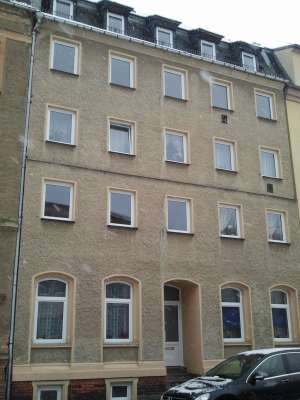 Inchiriez apartament cu 2 sau 4 camere in GERMANIA