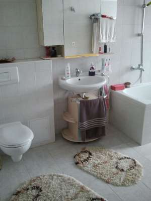 Inchiriez apartament cu 2 sau 4 camere in GERMANIA