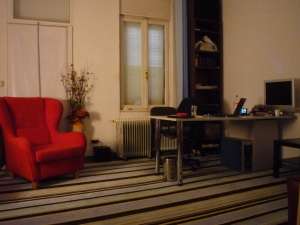 Vand casa singur curte zona Stefan cel Mare