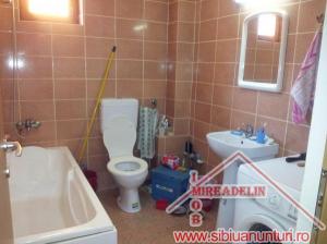 APARTAMENT DE VANZARE,   2 CAMERE,   loc. SELIMBAR