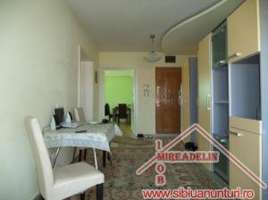 VAND APARTAMENT LA CASA,   Str.Stefan cel Mare