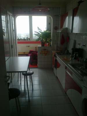 Particular vand apt. 2 cam. dec. Garii