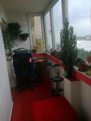 Particular vand apt. 2 cam. dec. Garii