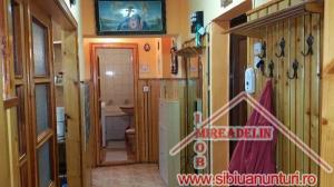 INCHIRIEM APARTAMENT 2 CAMERE B-DUL VICTORIEI