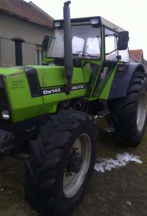 TRACTOR Deutz DX145  -- tel: 0736-613899
