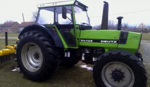 TRACTOR Deutz DX145  -- tel: 0736-613899