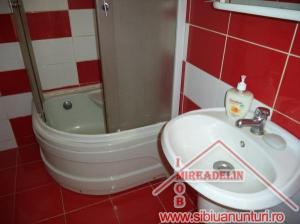 VAND CASA 1 CAMERA,  ZONA VASILE AARON