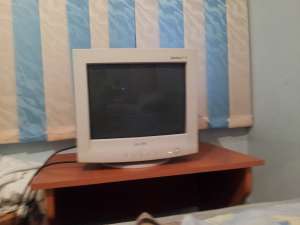 Vand Monitor PC SAMPO AlphaScan 718