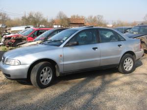 Dezmembrez Audi A4