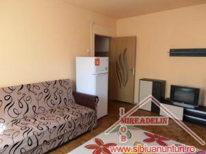 INCHIRIEZ APARTAMENT 2 CAMERE, 38 mp,  PROTECTIA MEDIULUI