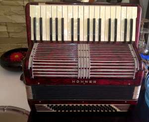 Vand Acordeon Hohner