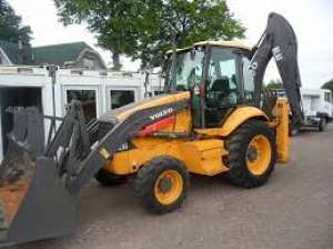Inchiriez buldoexcavator