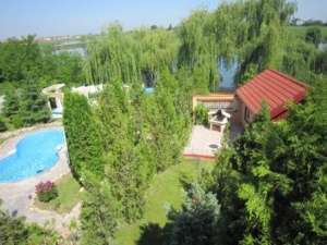 proprietate extra lux in centru corbeanca