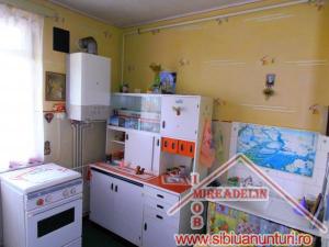 VAND APARTAMENT 2 CAMERE ,   HIPODROM I