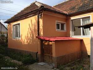 Vand sau schimb casa in Petrosani