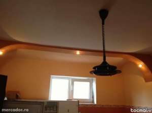 Vand sau schimb casa in Petrosani