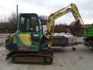 Miniexcavator YANMAR,  3.5 tone.