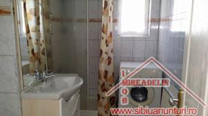 INCHIRIEZ APARTAMENT 2 CAMERE 74 MP STR SEMAFORULUI