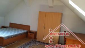 INCHIRIEZ APARTAMENT 2 CAMERE 74 MP STR SEMAFORULUI
