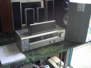 Sistem 5.1 KENWOOD 5 x 120 W + 100 W