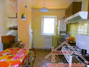 VAND APARTAMENT 4 CAMERE,  STRAND