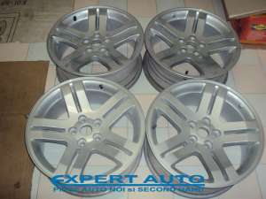 Jante aluminiu Chrysler 300C R18