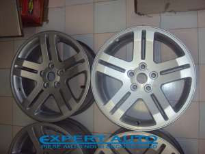 Jante aluminiu Chrysler 300C R18