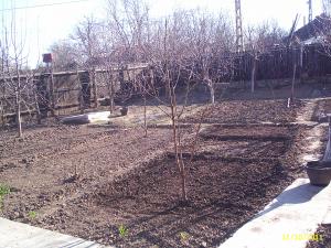 vand casa noua+3 ha teren arabil loc.Ciochina-IL