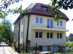 �n Budapesta (Ungaria) 3 apartament cu casa de v�nzare