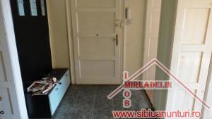 VAND APARTAMENT 2 CAMERE,  100 MP,   ULTRACENTRAL
