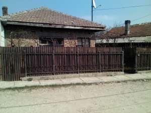 Vand casa urgent!!!